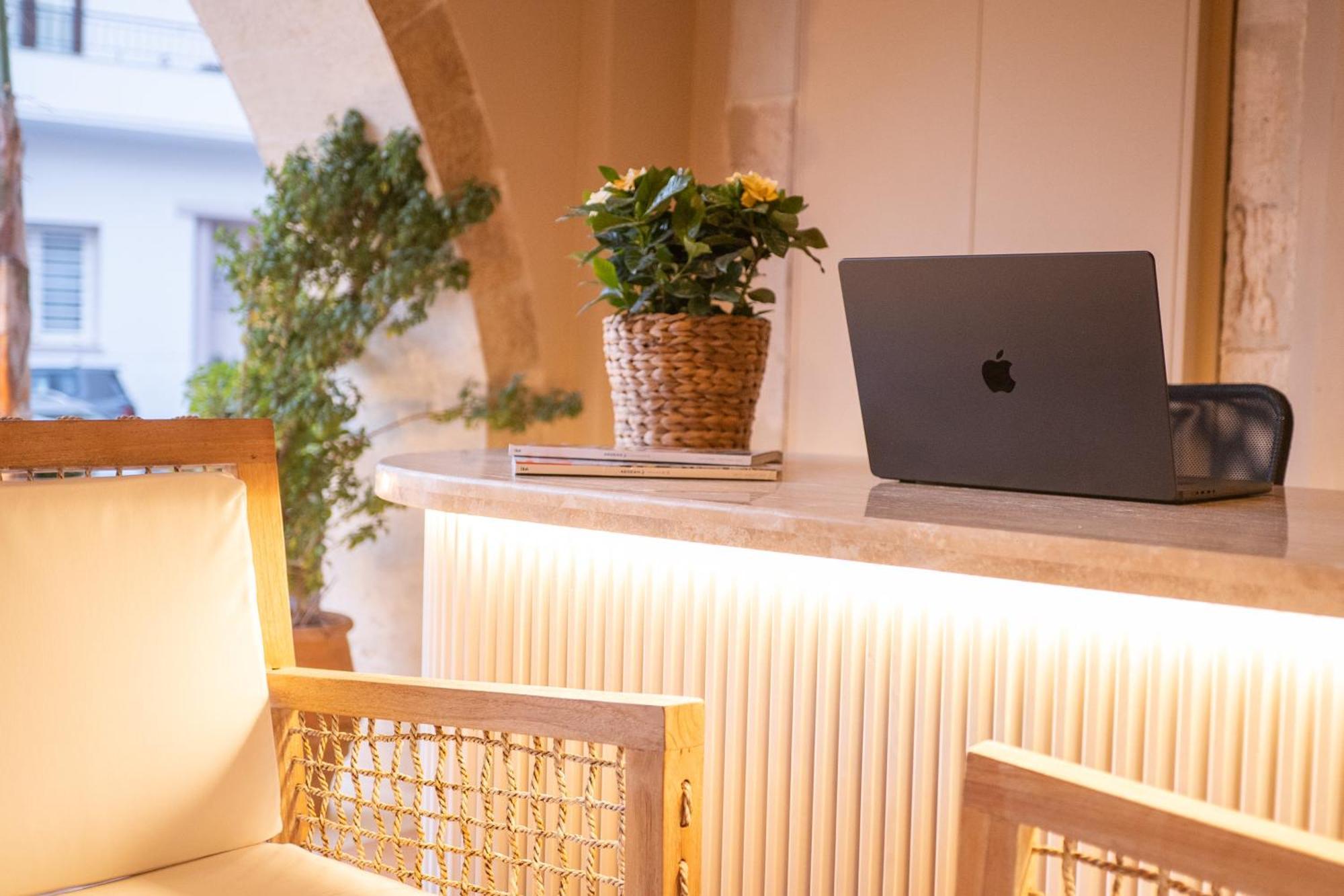 Lithinon Luxury Suites ハニア エクステリア 写真