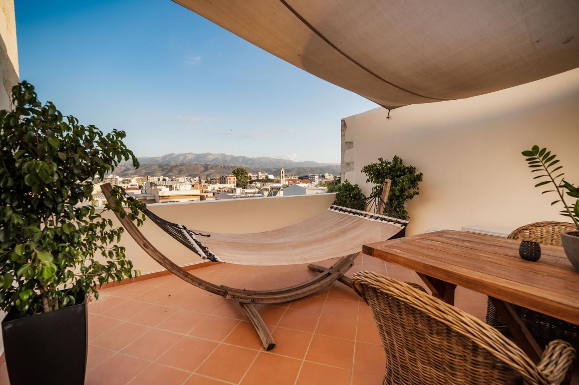 Lithinon Luxury Suites ハニア 部屋 写真